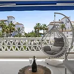 Beach Puerto Banus 3 Bedroom Apartment