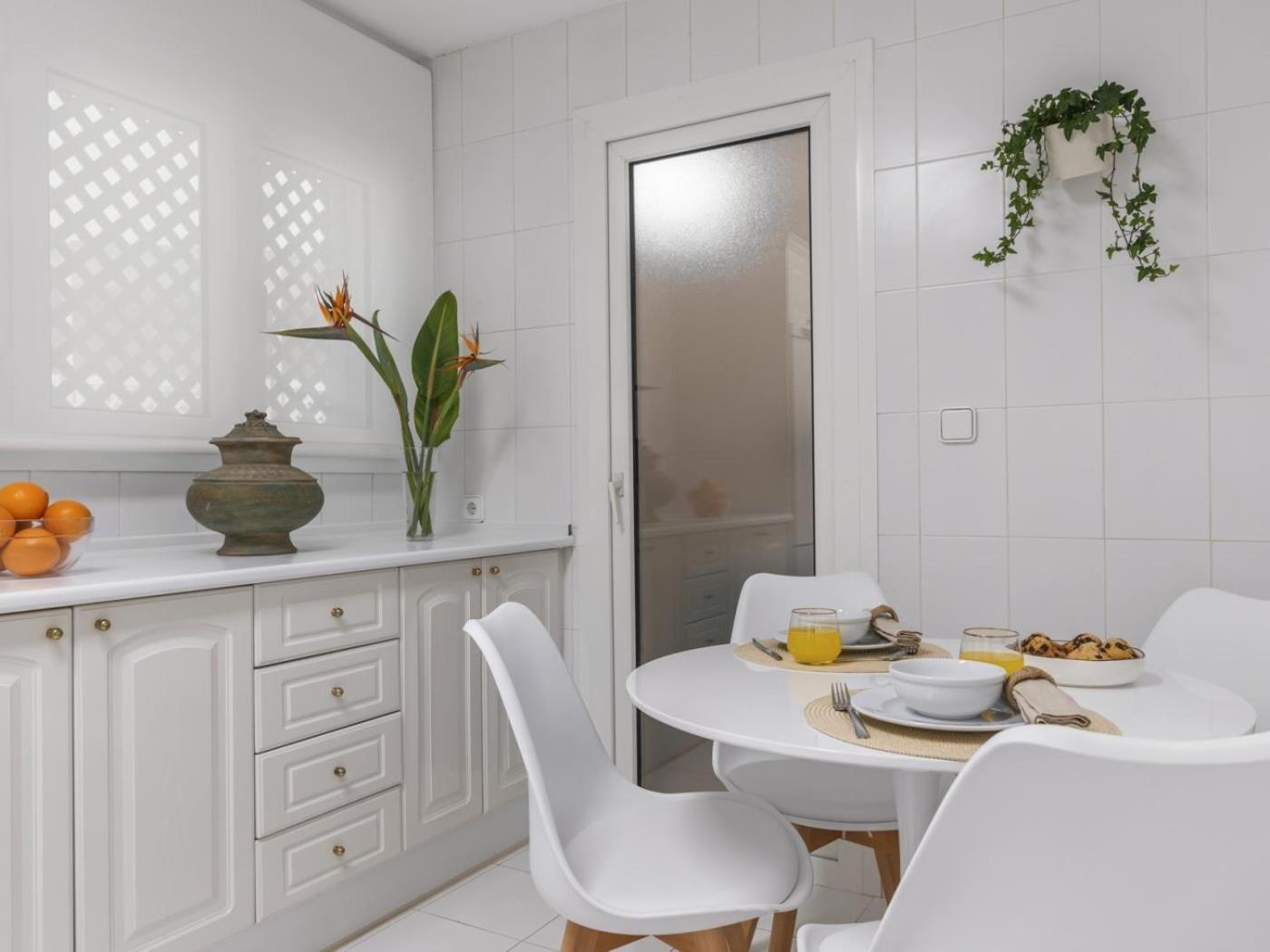 Puerto Banus 3 Bedroom * Marbella