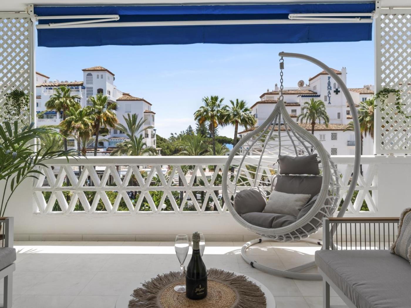 Puerto Banus 3 Bedroom Apartment Marbella