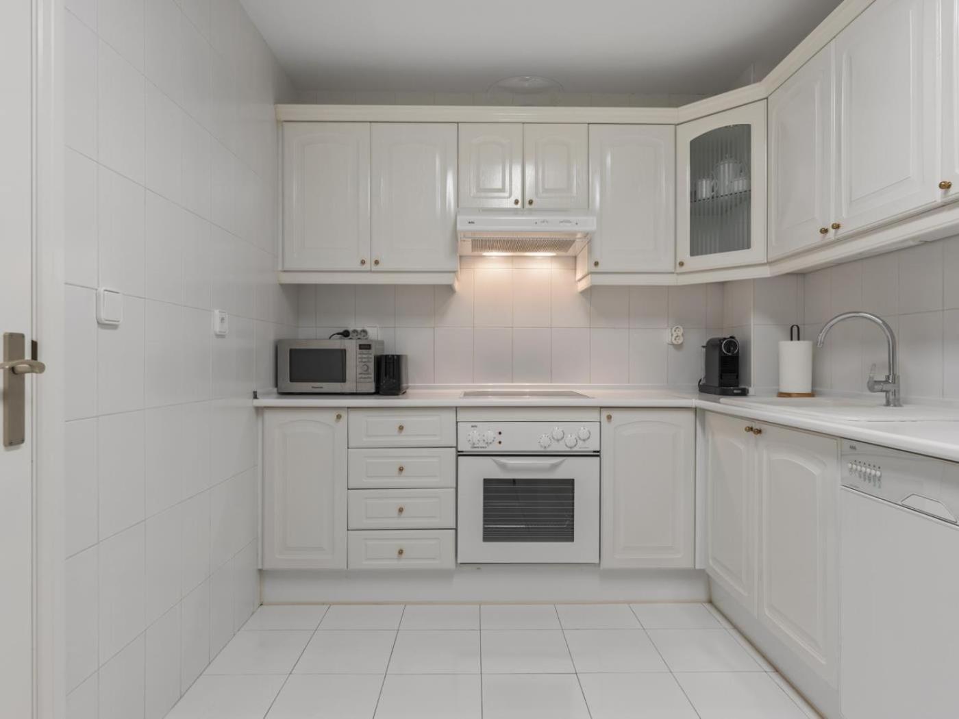 Puerto Banus 3 Bedroom * Marbella