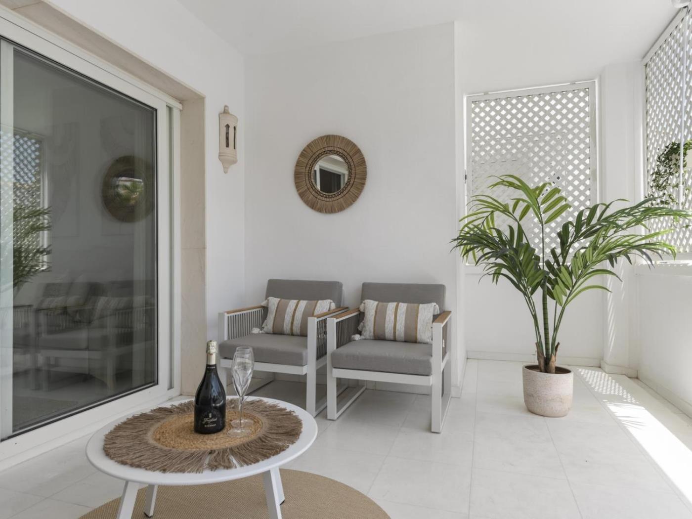 Puerto Banus 3 Bedroom Apartment Marbella