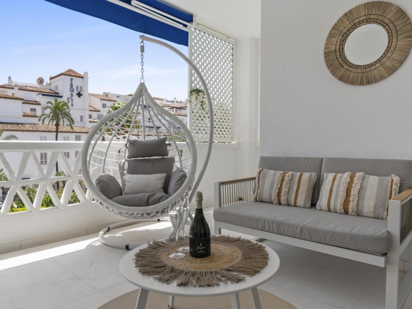 Puerto Banus 3 Bedroom Apartment Marbella