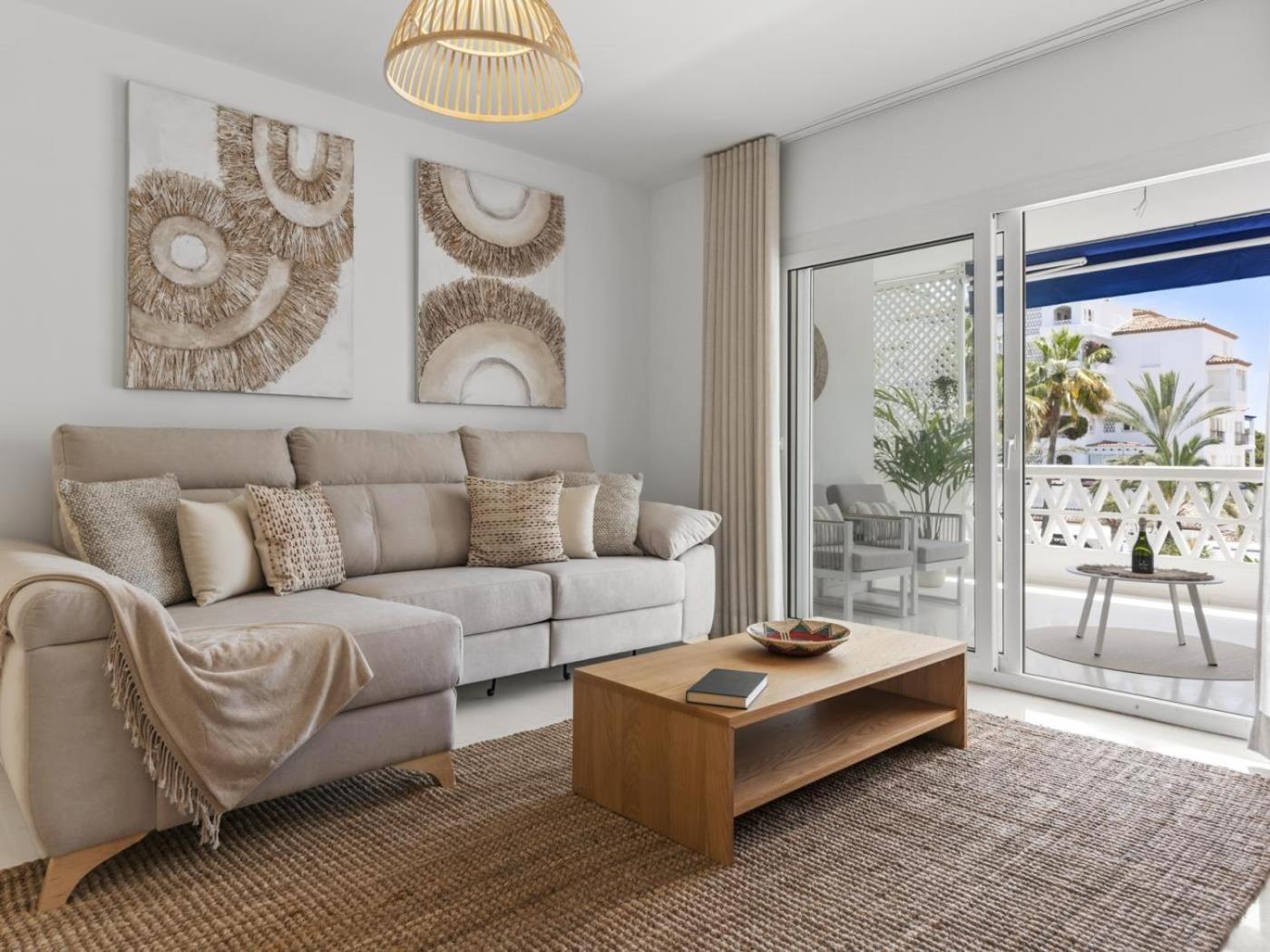 Apartment Puerto Banus 3 Bedroom *